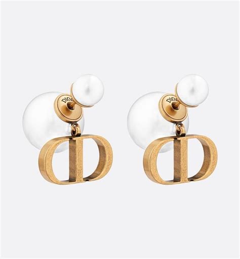 dior pearl earrings replica|christian dior pearl earrings price.